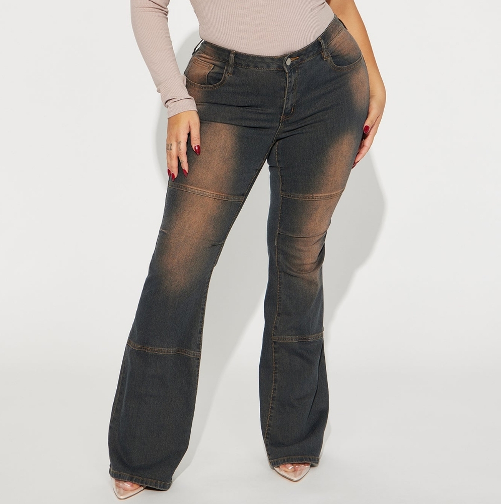 Stretch Flare Jeans